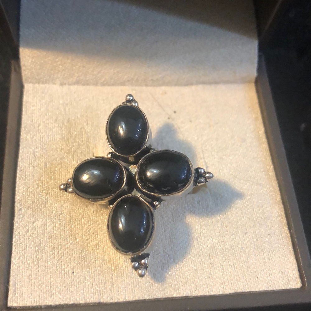 Rings - Picture 3 of 4